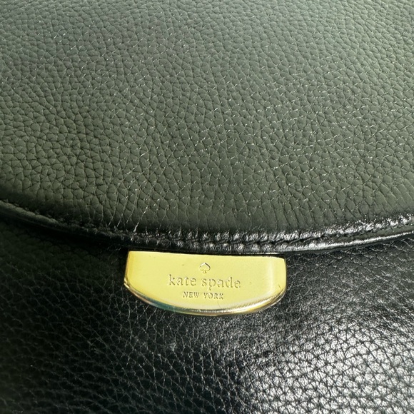 Kate Spade Mulberry Street Alicia Leather Shoulder Crossbody Saddle Bag Flap Blk - Picture 4 of 15